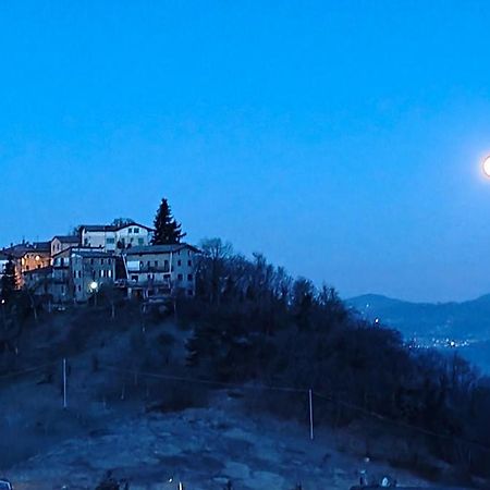 L'Angolo Dell'Artista Castel dʼAiano Exterior foto
